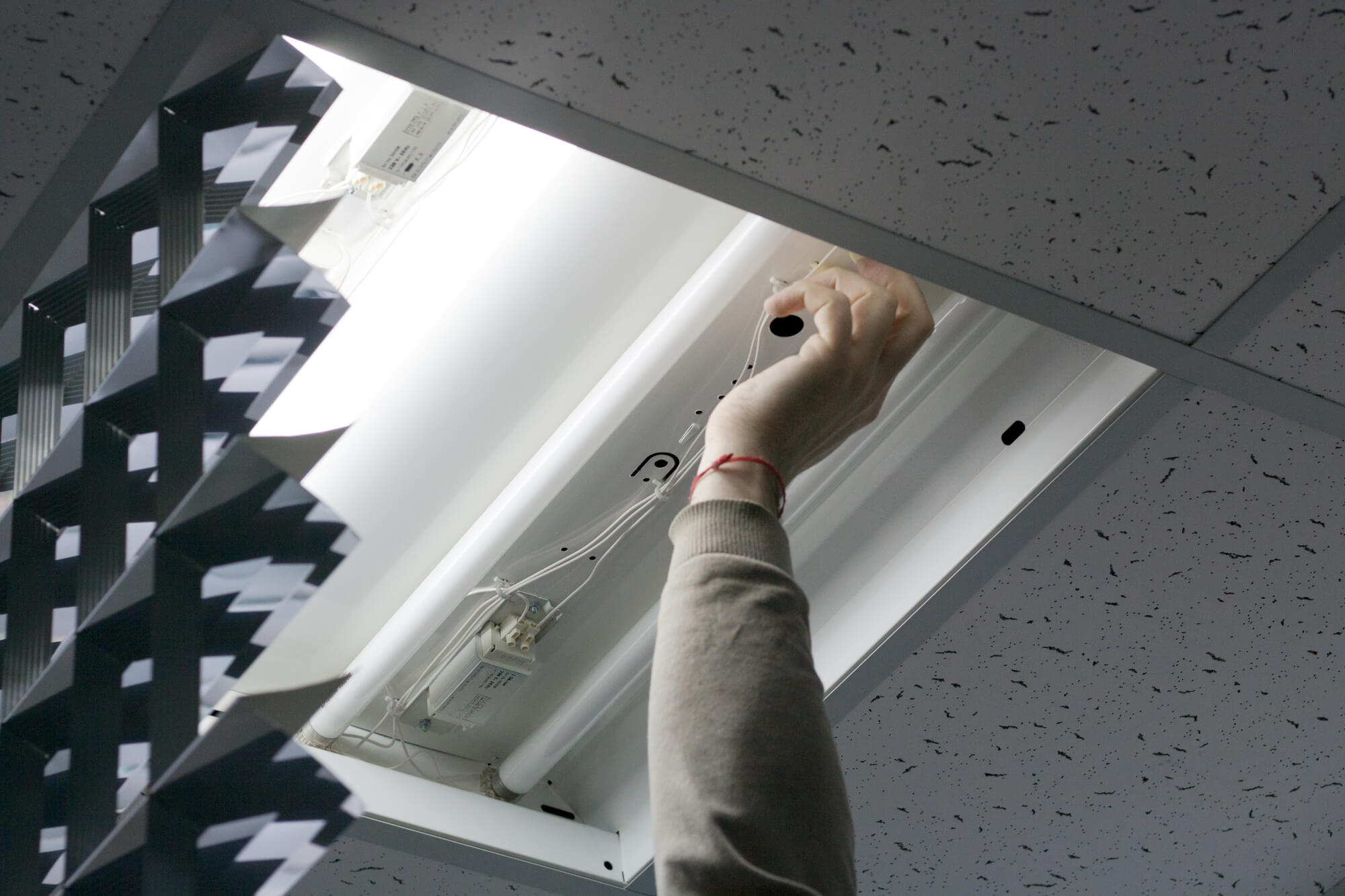 Why Your Business Should Switch To Leds